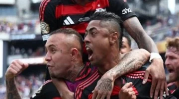 فلامنجو يتقدم بهدف ثانٍ أمام بيراميدز في الدقيقة 52 بكأس القارات 1